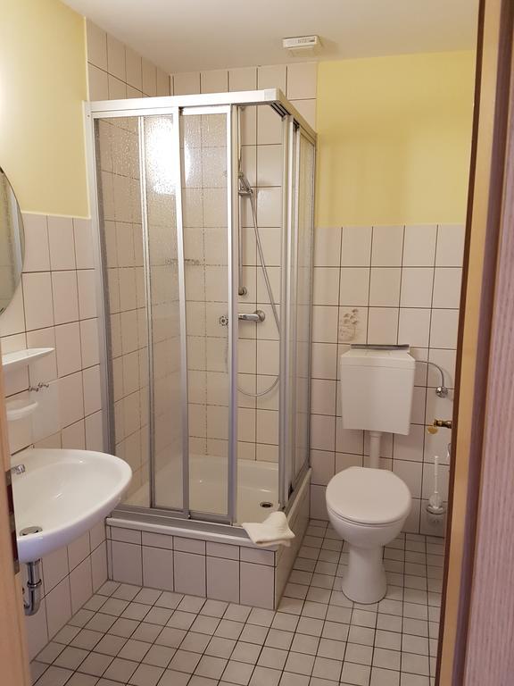 Pension Schweizer Hof فيرنغروده المظهر الخارجي الصورة